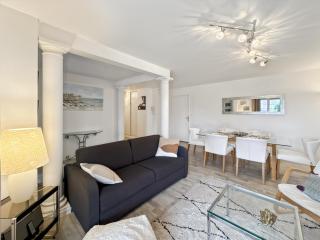 L'Orchidée - Balcon Vue sur Piscine & Plage - Garage Privé - Dinard - 0