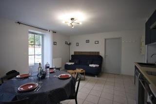 Hostcare - La Petite Escale: Parking Privé et petit extérieur - 5