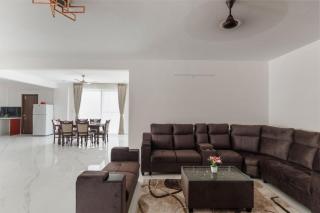 Casa Miro by RedOlive Mall of Asia Hebbal 4BHK - 5