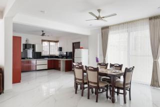 Casa Miro by Red Olive 4BHK Hebbal Bangalore - 6