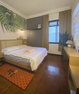大床房The double room, located near KSL Mall and Pelangi Palaz Johor-Singapore First Checkpoint, features a king-size bed and offers a complimentary shuttle service - 4