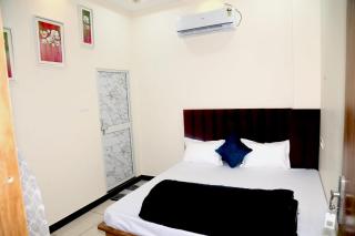 Hotel Comfort Inn - 9