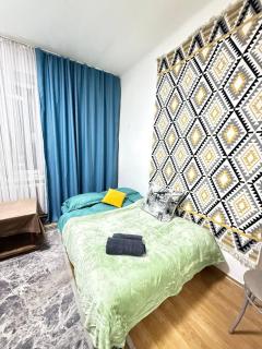 Уют для 10 человек на проспекте Достык в Золотом Квадрате - 3