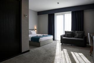 The West Inn-Georgia Hotel - 0