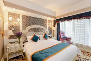 Chengdu French Theme Gold Palace - 2