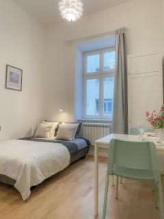 Prague Muzeum Apt - 2 min to Wenceslas Sq, Praha 1 - Praag - 0