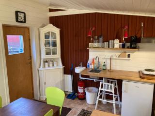 Madam Blås mysiga stugor med vedeldad bastu och badtunna - 3