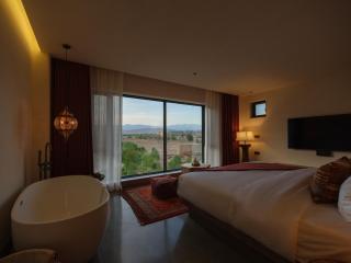 Turpan Rizamat Manor - 9