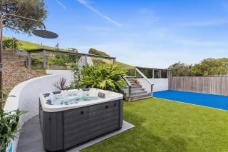 Gerroa Sands Beach House and Spa Sleeps 8 - 7