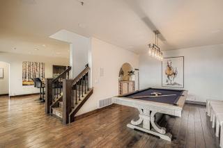 2744 The Cove! Modern Luxury Townhome with Hot Tub, Pool, and Shuttle to the Slopes! home - 7