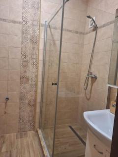 Karlovy Vary Family Retreat by Rentez - 9