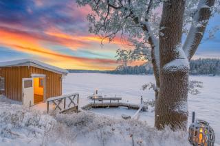 Waterfront Cabin - 15 Minutes from Downtown Oslo - 0