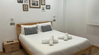 Urban Home in Bilbao - 7