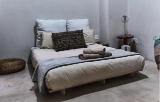 2-bedroom apartment with free parking - 9