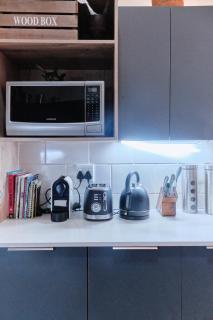 2-bedroom apartment with free parking - 5