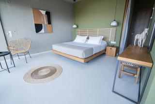 Marnos Luxury Villas - 4