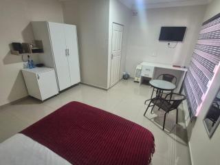 Ithonsi Guesthouse - 2