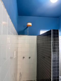 Peaceful, Artsy Home in Karen - 9