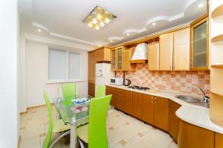 Great 3 room apartment in the center city of Chisinau - 2