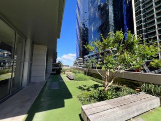 Stylish Urban Escape - 6