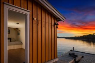 Waterfront Cabin - 15 Minutes from Downtown Oslo - 5