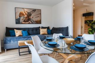 YAYstay - "View" I 58m2 I Bahnhof I Balkon I TV I Kaffee I Waschmaschine I Trockner - 3