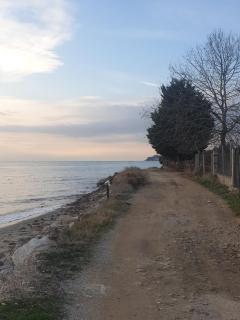 Katerina Beach House - 4