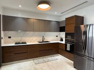 Corniche Atlantic Breezy-African Renaissance - 5