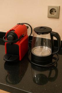 Large, very sunny studio apartment BD Anoual Maarif Casablanca - 2