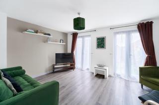 Raisbeck Retreat - 0