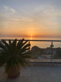 ASTRA-Ferienhaus mit großer Dachterrasse und Top-Ausstattung in NAS - 9