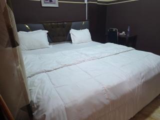 FLAT-HOTEL AU PETIT COIN DE MBUELa - 4