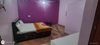 Shri Punjabi atithi nivas 100 metre saryu Ghat 900 metre Ram mandir - 4