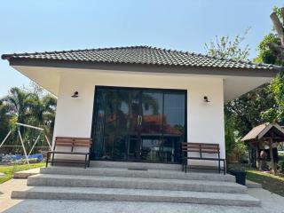 Chiang Rai Khuakrae Resort - 8