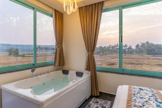 The Paradise - By the fields - 6