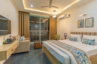 The Paradise - By the fields - 5