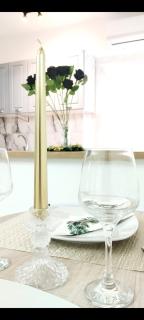 The Secret Studios 2 - 0