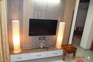 Gateway 2Heaven Modern Lux 2BHK Flat Terrace View Tapovan Rishikesh - 3