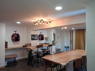 Grand appartement rénové centre station avec balcon - 14p, animaux admis - FR-1-181-2282 - 2