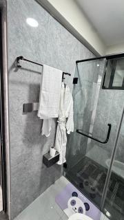 Cozy 1BR in Kilimani Fast Wi-Fi & Secure Parking - 7
