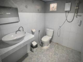 Ozone Beach House - 2