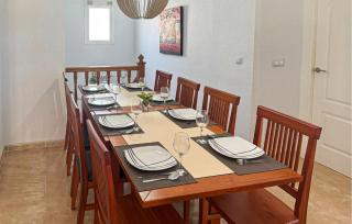 4 Bedroom Lovely Home In Ciudad Quesada - 4