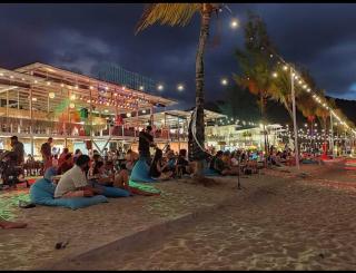 By the sea Beach Front, Seaview And Pool side - 1