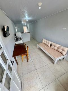 Kitnet a 150m da praia - 4