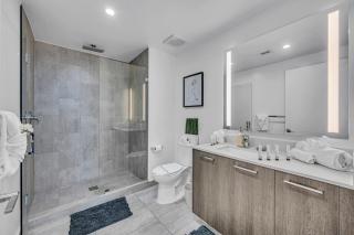 Waterline Corner Vies 2Br 2BA Suites - 4