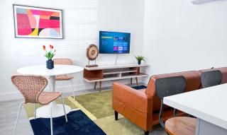 The Hideaway - Wilton Manors - 4