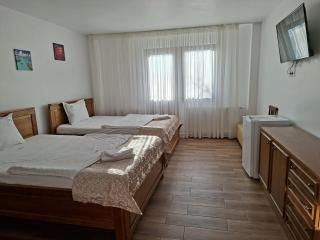 Pensiunea La Cetate - 4