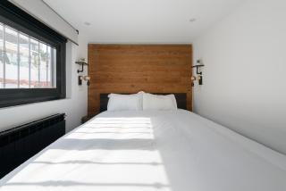 Alojamiento temporal en plaza Santa Ana - 3