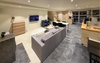 2 Bedroom Cozy Apartment In Växjö - 7