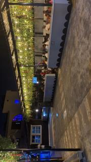 D-venetain hotel and lounge - Eggan - 5